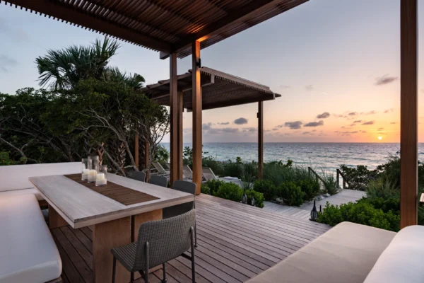 Amanyara - Iles Turques et Caiques amanyara turks caicos beach sala at sunset